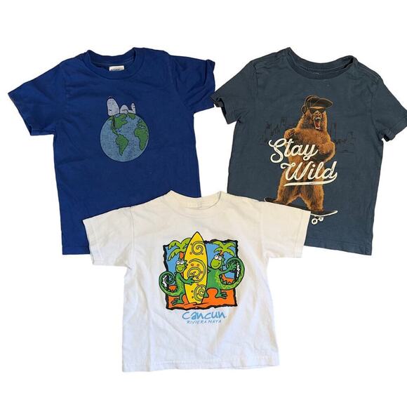 Little Kids Mixed Graphic T-Shirt Bundle of 3 - Size 4/5 and S - Picture 1 of 4